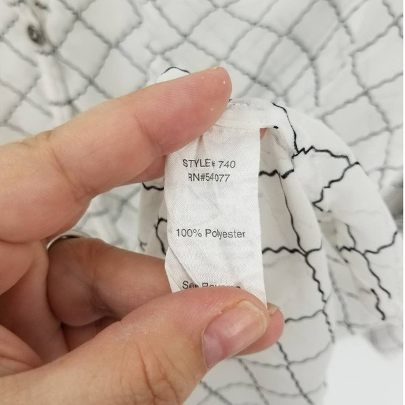 Cabi Blouse Small Button Down V-Neck Roll-tab Long Sleeve Chessboard Print White - Picture 5 of 6